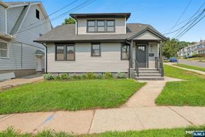 featured image of 7 Franklin Ave