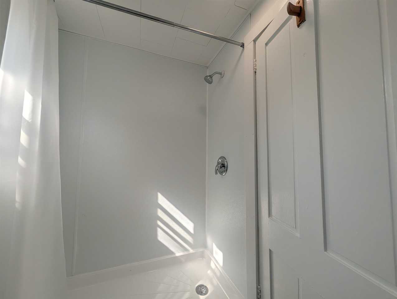 18 Chestnut St #D - Photo 6 of 6