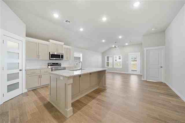 14627 E 39th Pl S - Photo 5 of 30