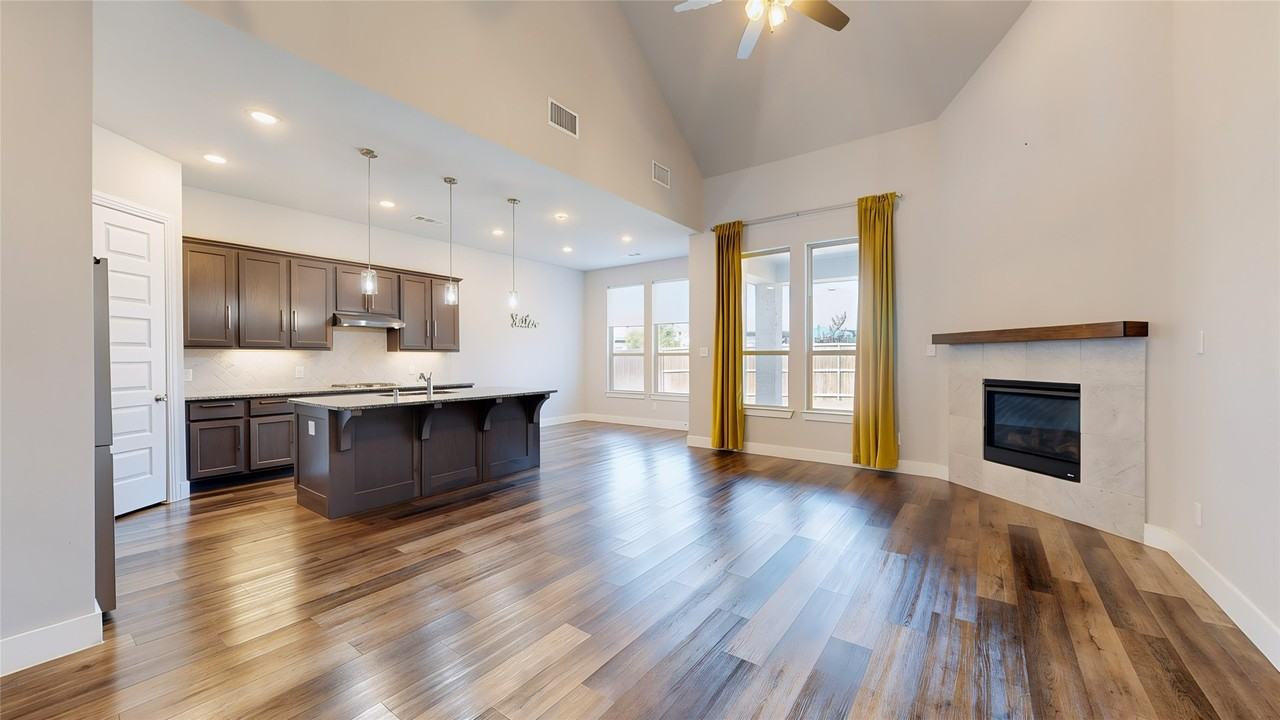 645 Highberry Dr - Photo 2 of 38