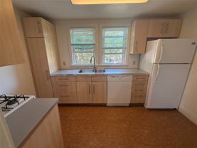 715 W Hickory St #A4 - Photo 1 of 1