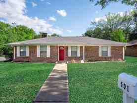 501 Edgewood Ave - Photo 1 of 1