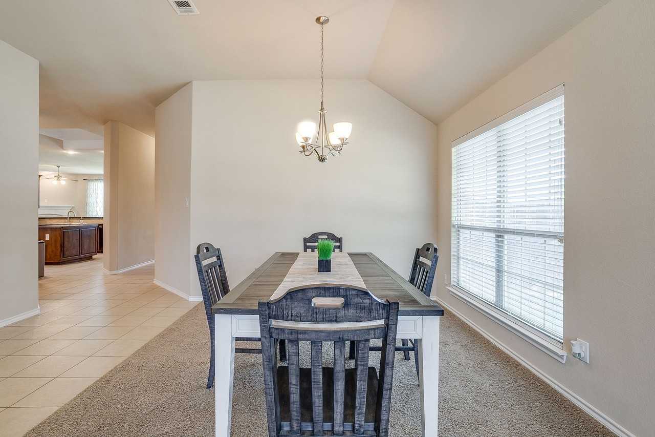 6 Beechcreek Dr - Photo 5 of 39