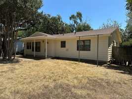 featured image of 1000 Harris Dr