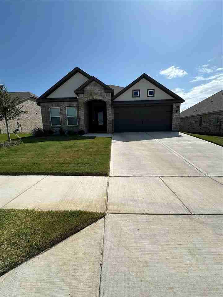 1109 Costa Vista Trl - Photo 2 of 22