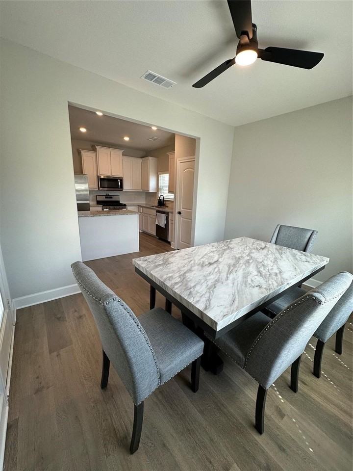 1109 Costa Vista Trl - Photo 6 of 22