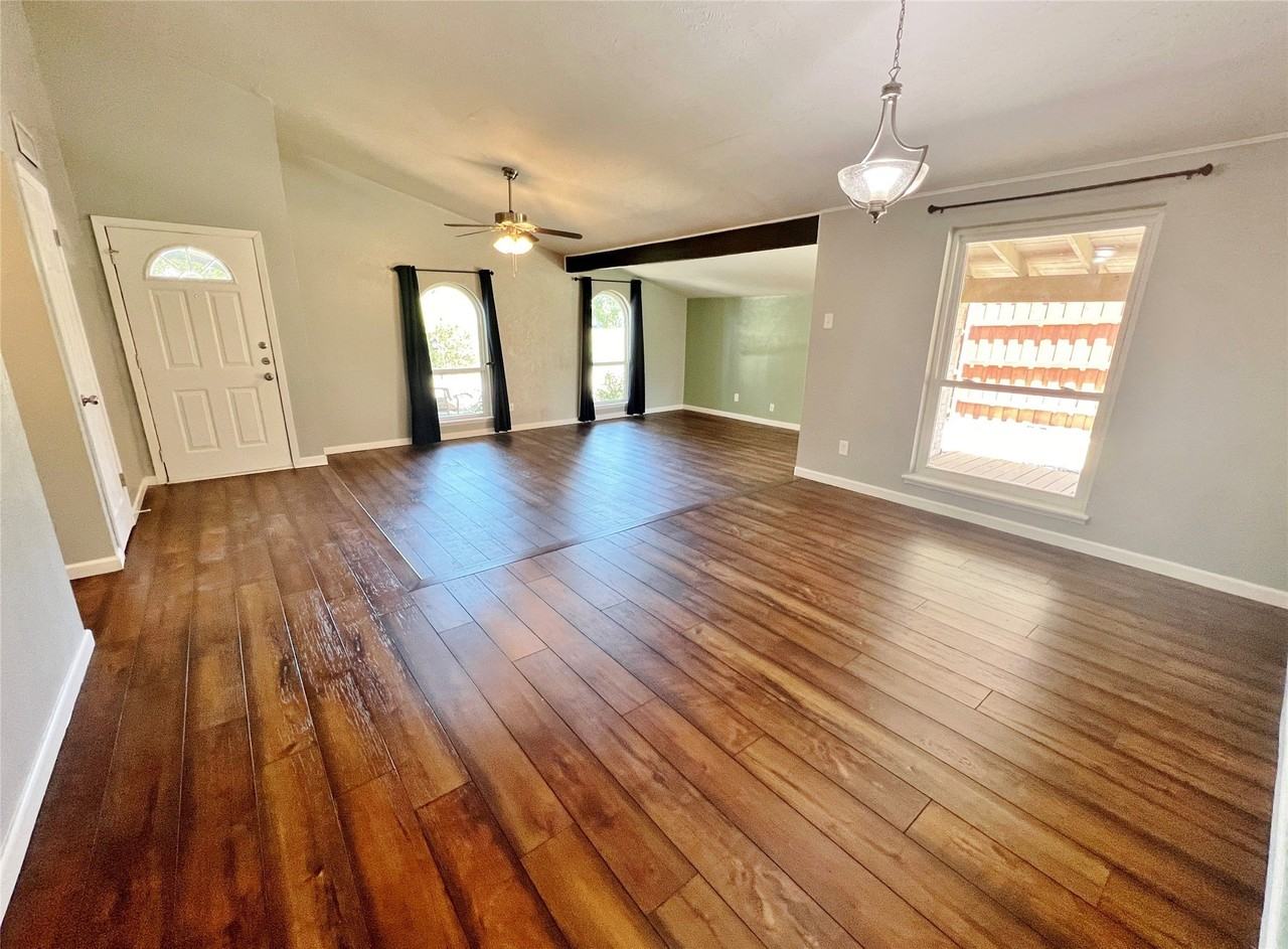 3100 Chestnut Rd - Photo 3 of 29