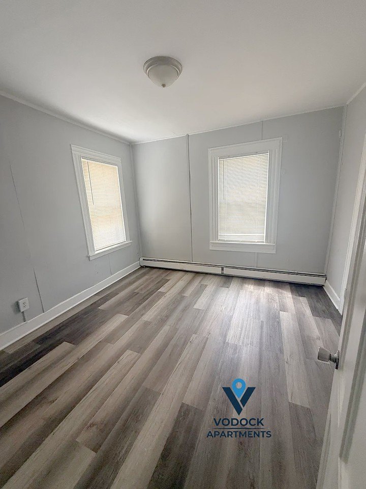 105 Rhodes Street #2 - Photo 4 of 9