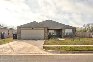 10620 Sw 23rd Ter - Photo 1 of 1