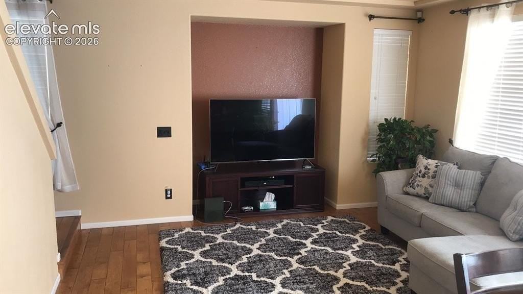 8227 Mahogany Wood Ct - Photo 3 of 10