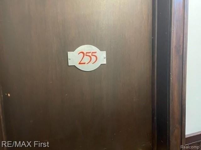 3400 Russell St - Photo 3 of 13