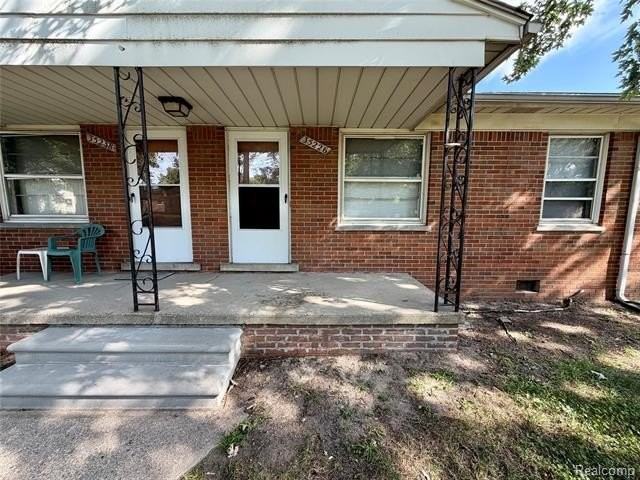 35226 Pardo St - Photo 2 of 19