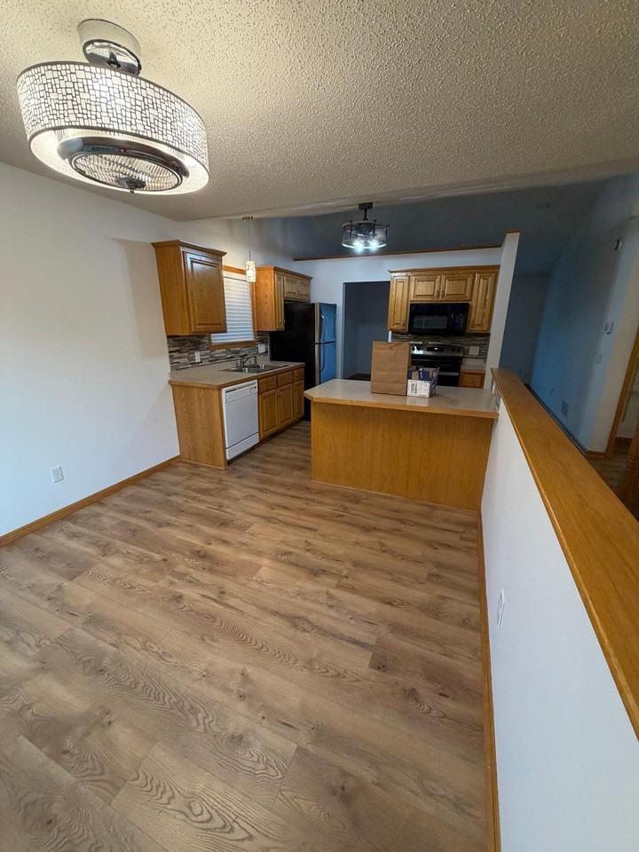 2824 235th Ave Nw - Photo 7 of 22