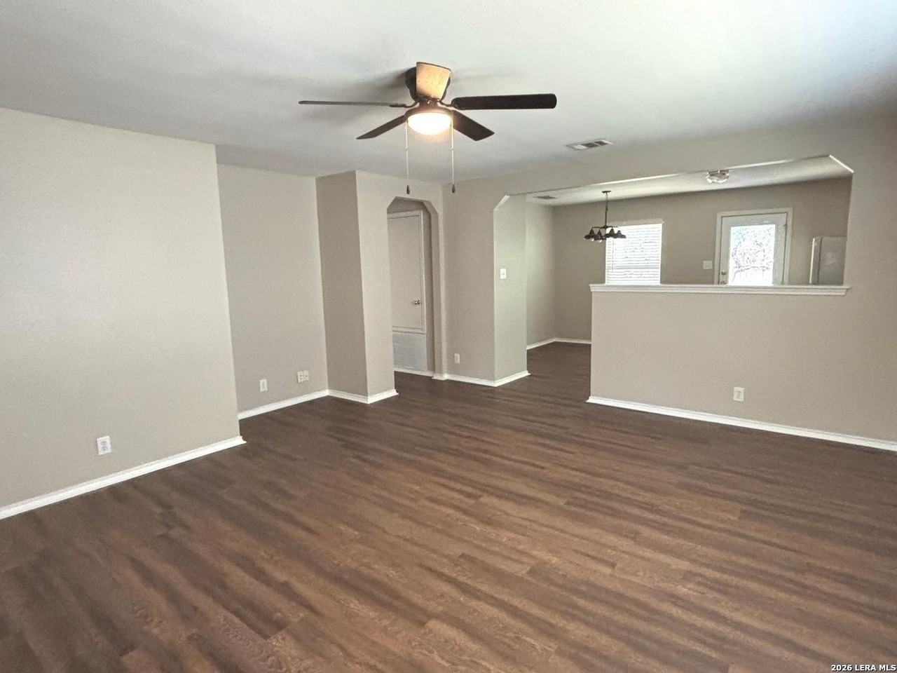 145 Michelle Ln - Photo 4 of 32