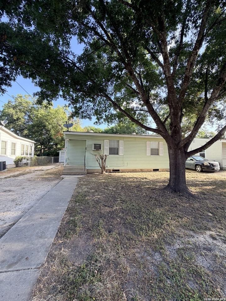 173 W Dickson Ave - Photo 2 of 13