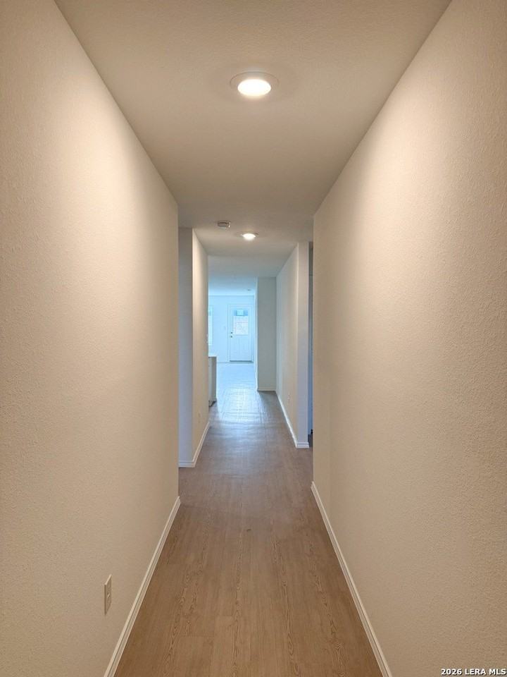 309 Trinity River Holw - Photo 2 of 32