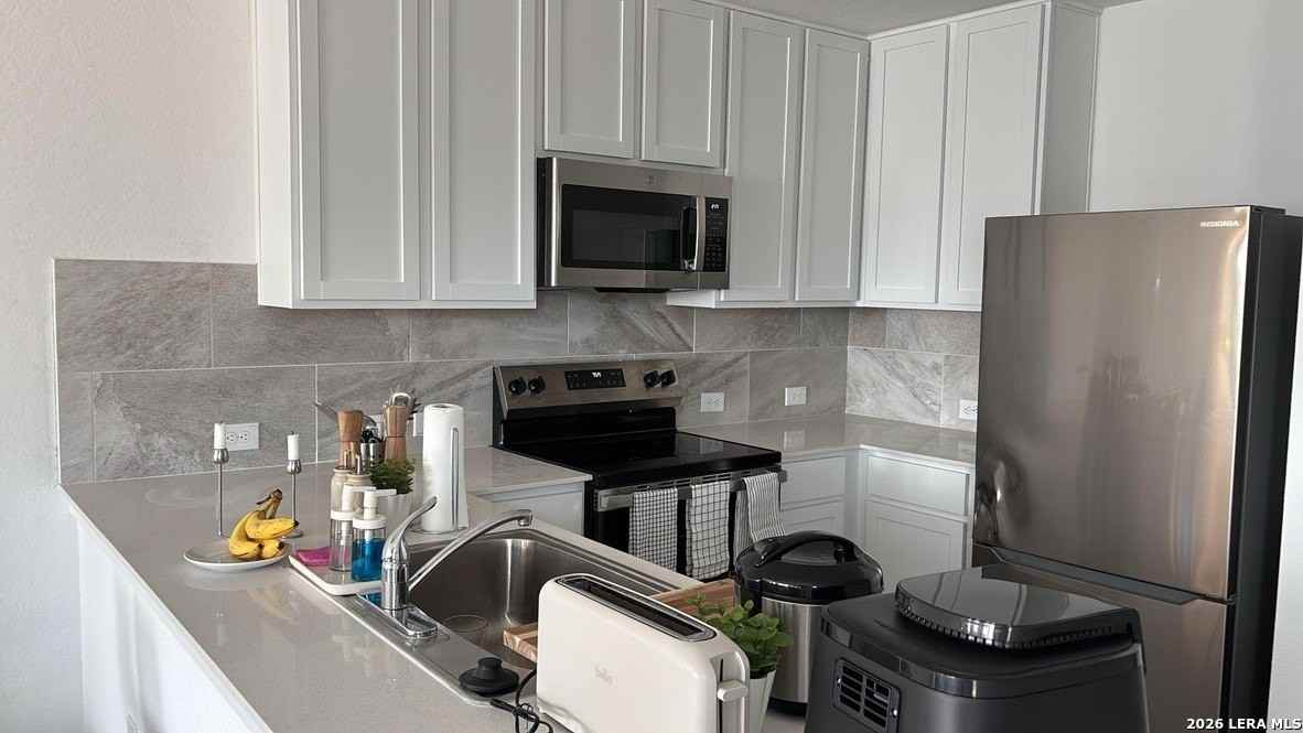 20823 Pinon Grv - Photo 2 of 12