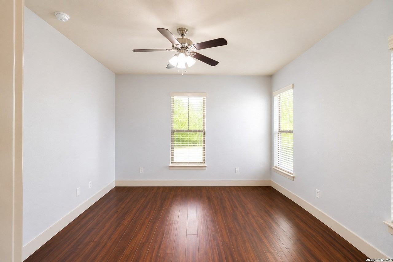 193 Champions Blvd - Photo 6 of 18
