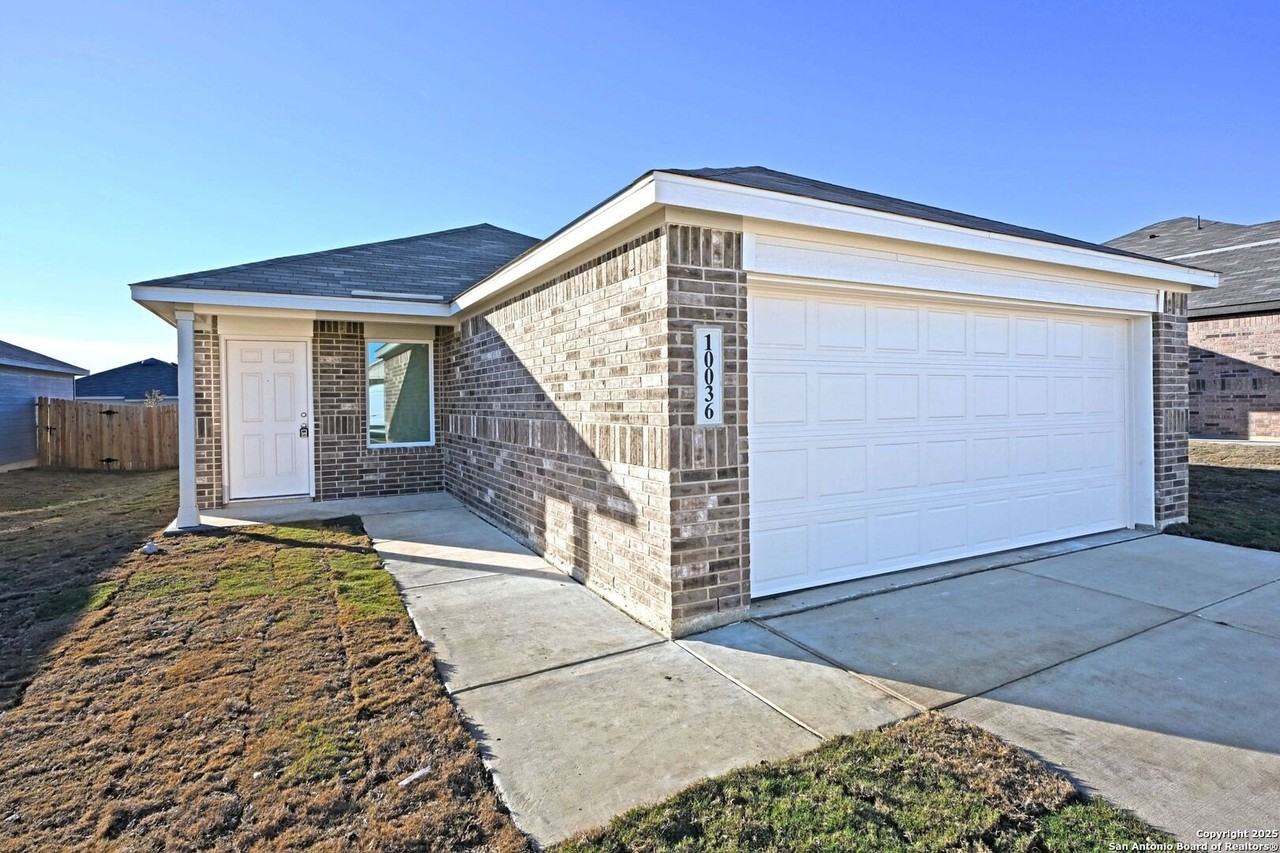 10036 Mather Way - Photo 2 of 18