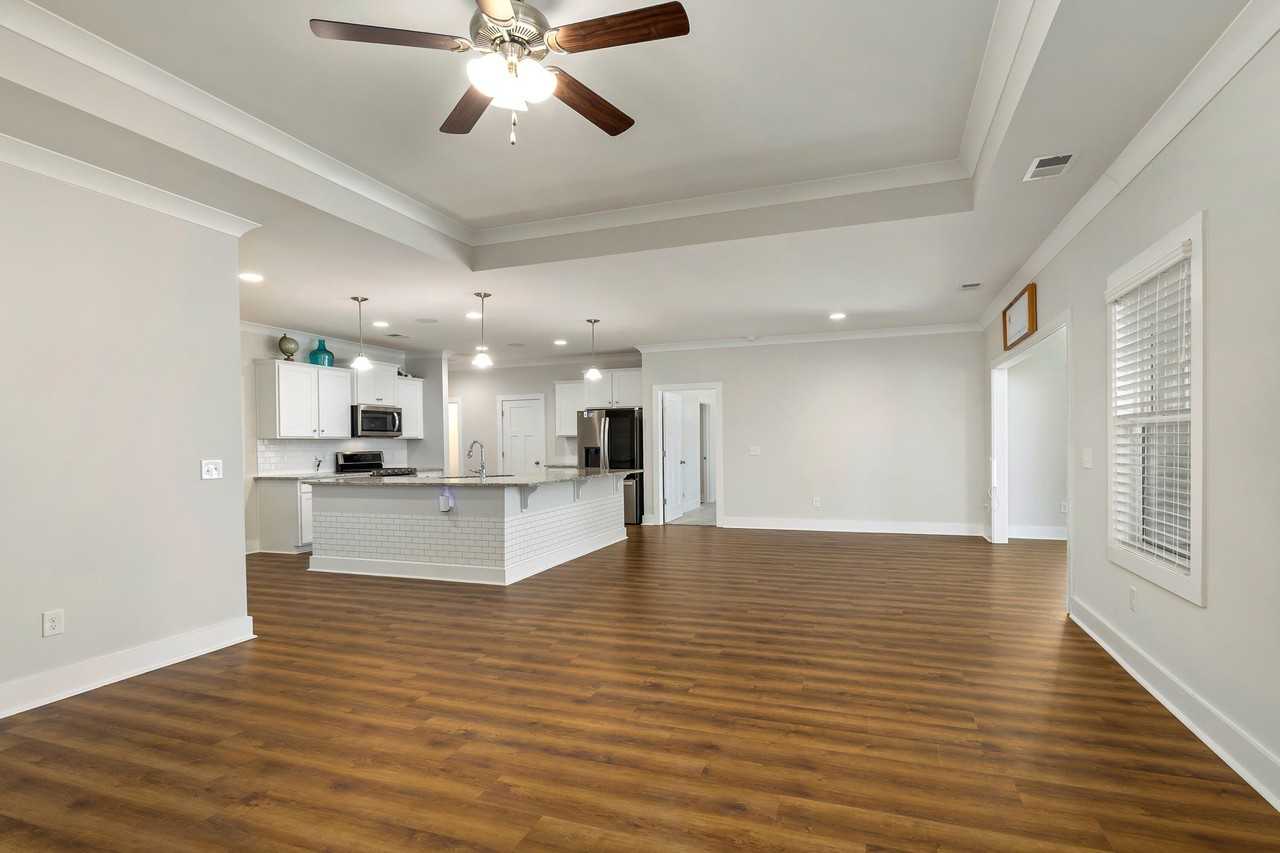 2070 Hatteras Way - Photo 5 of 25