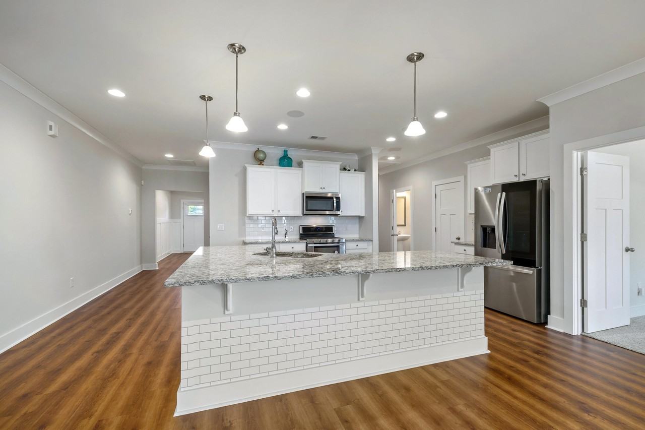 2070 Hatteras Way - Photo 6 of 25