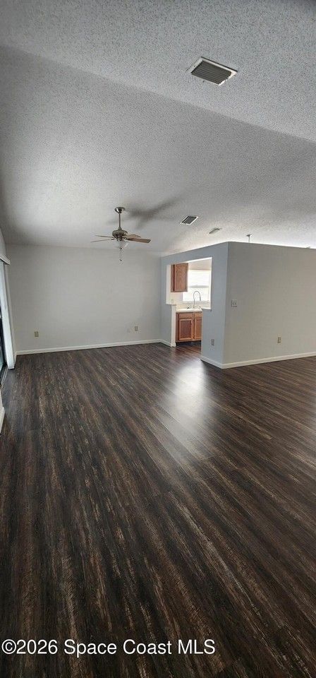 4024 Pinyon Dr - Photo 4 of 27