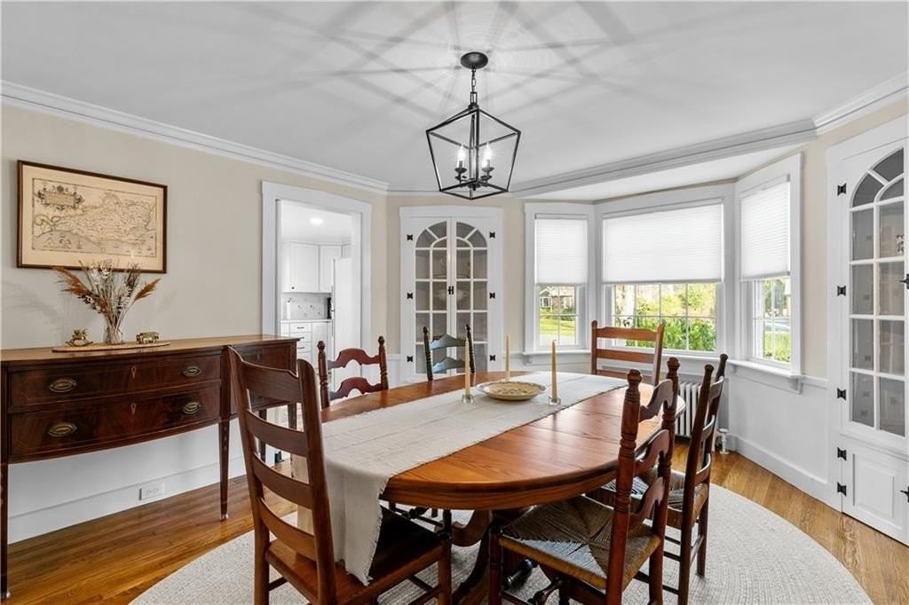 72 Kane Ave - Photo 4 of 26