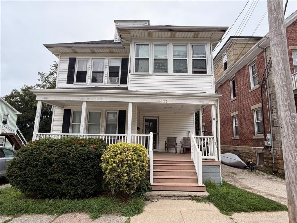 10 Russell Ave - Photo 2 of 45