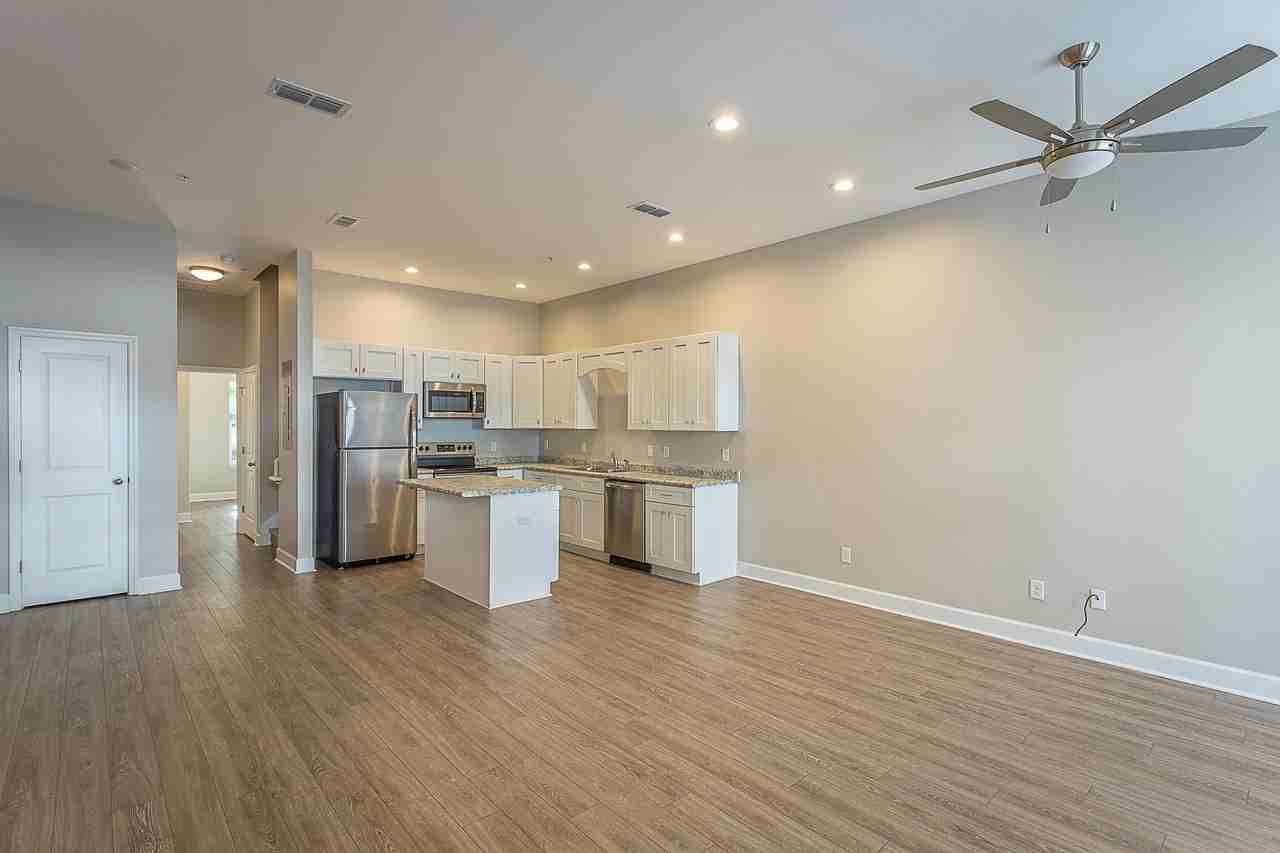 2170 Capital Cir Se #102 - Photo 2 of 27