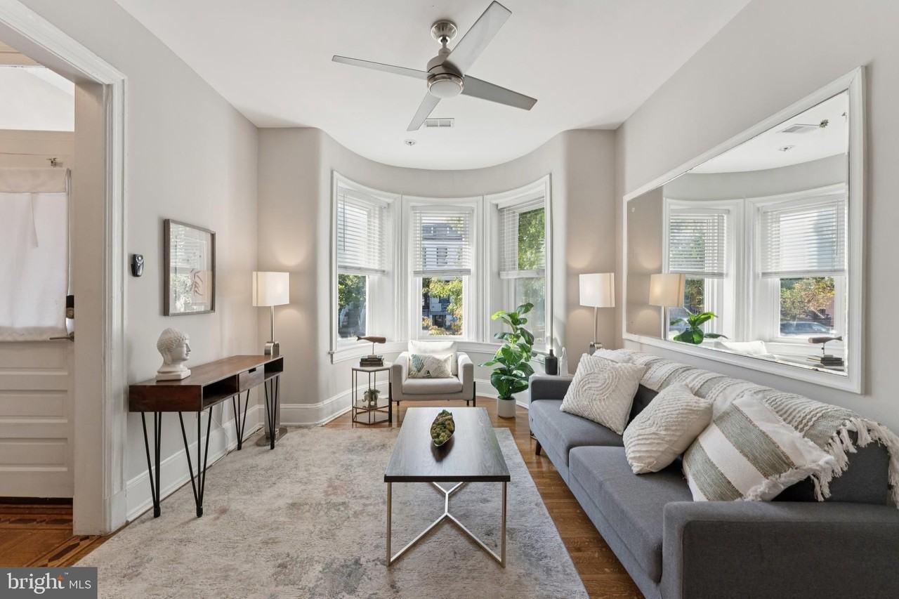 123 U St Nw - Photo 3 of 35