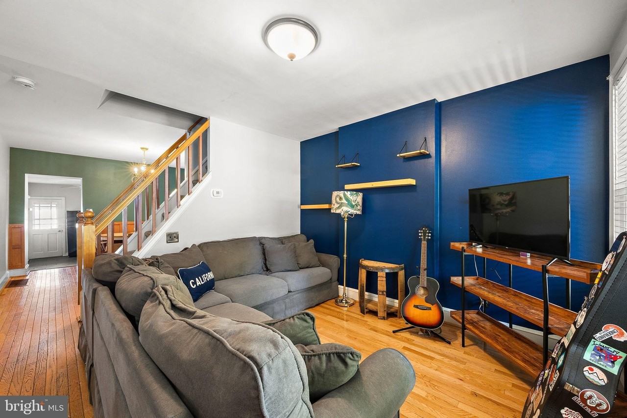 1804 Gilpin Ave - Photo 2 of 15