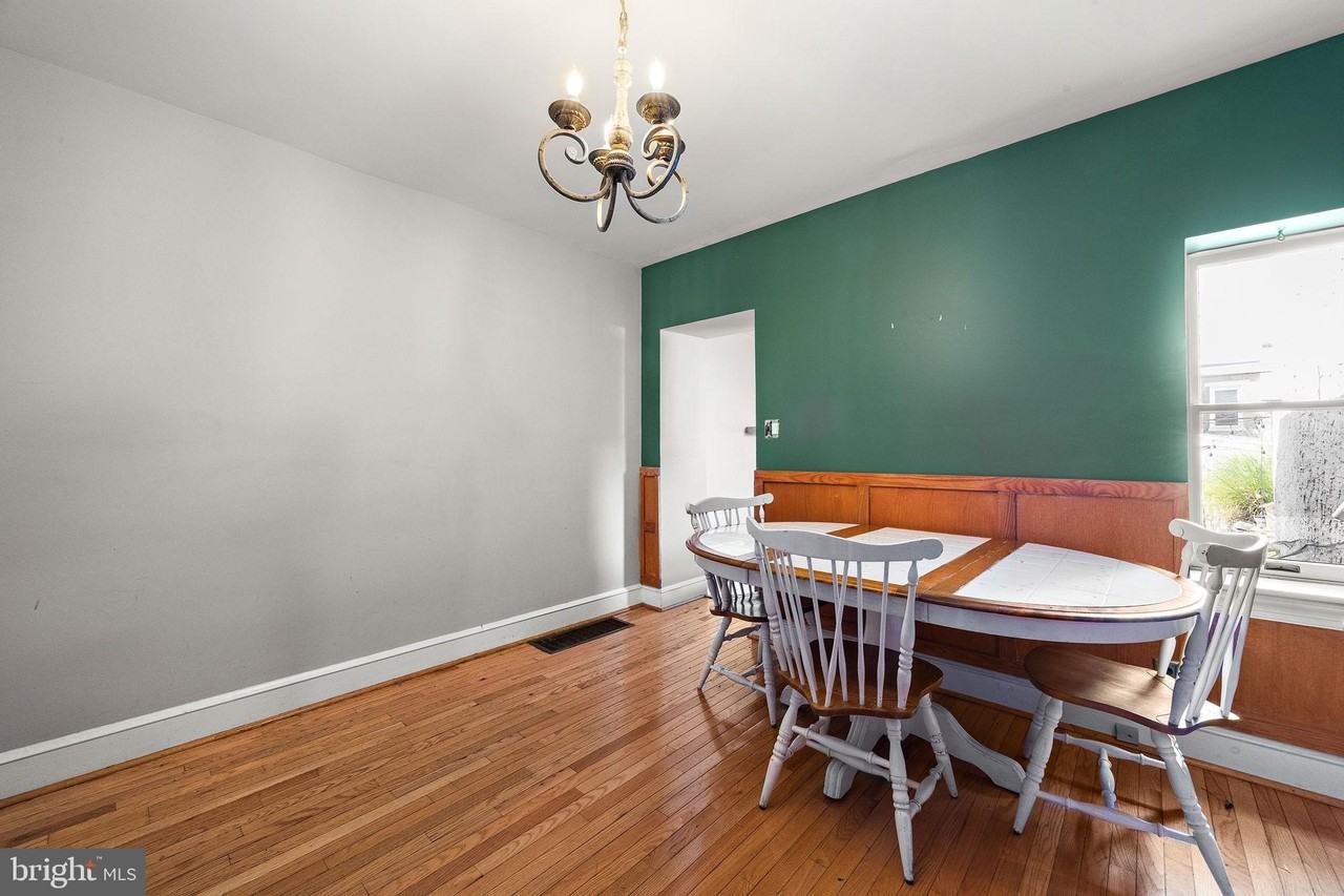 1804 Gilpin Ave - Photo 6 of 15