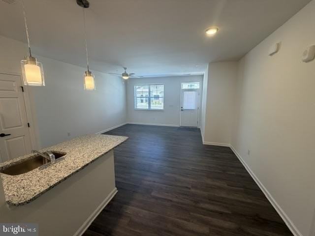 2102 Emden Ln #704 - Photo 3 of 11