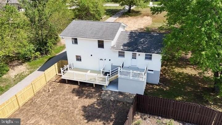1528 Matthews Town Rd - Photo 2 of 15