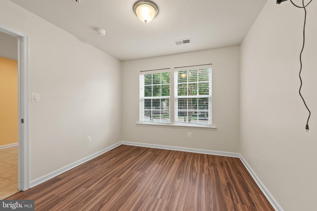 306 Paladium Ct - Photo 3 of 29