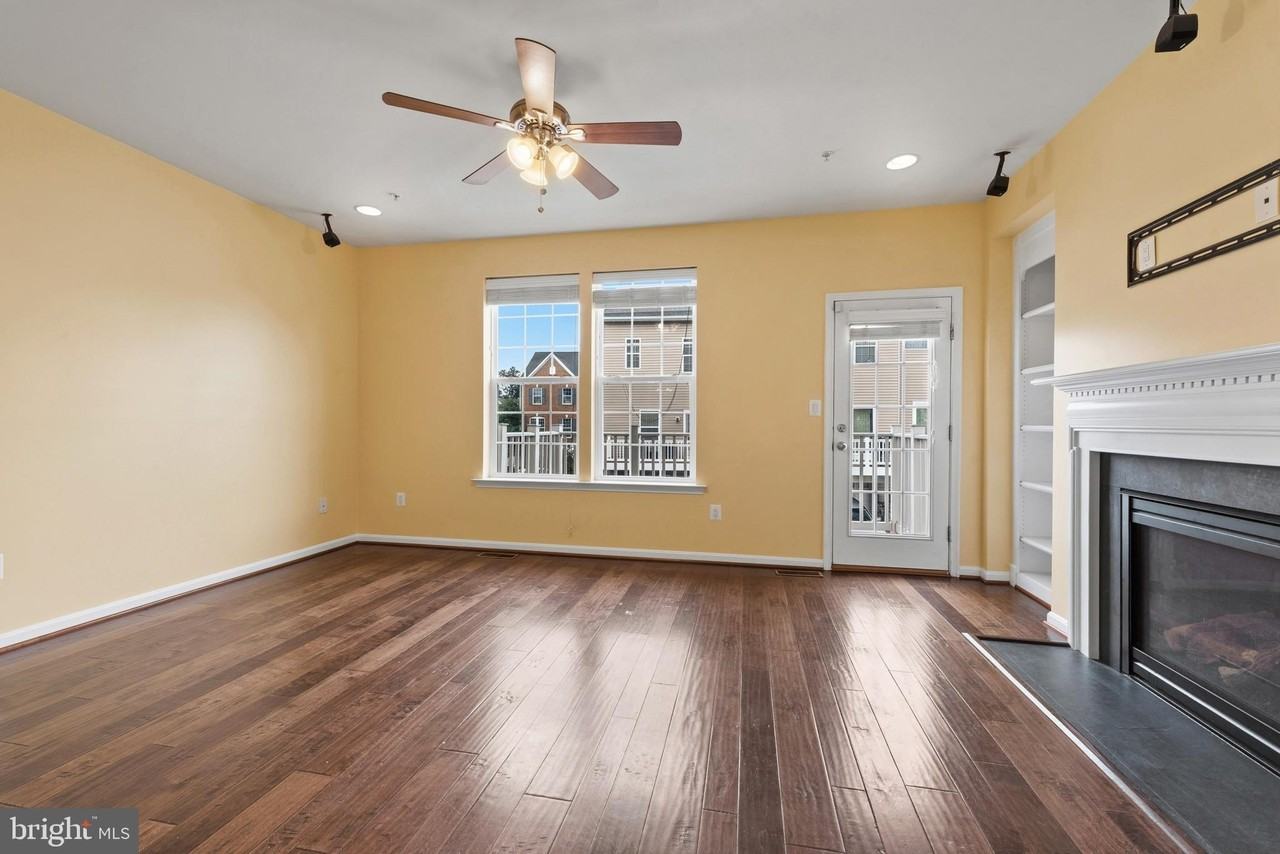 306 Paladium Ct - Photo 6 of 29