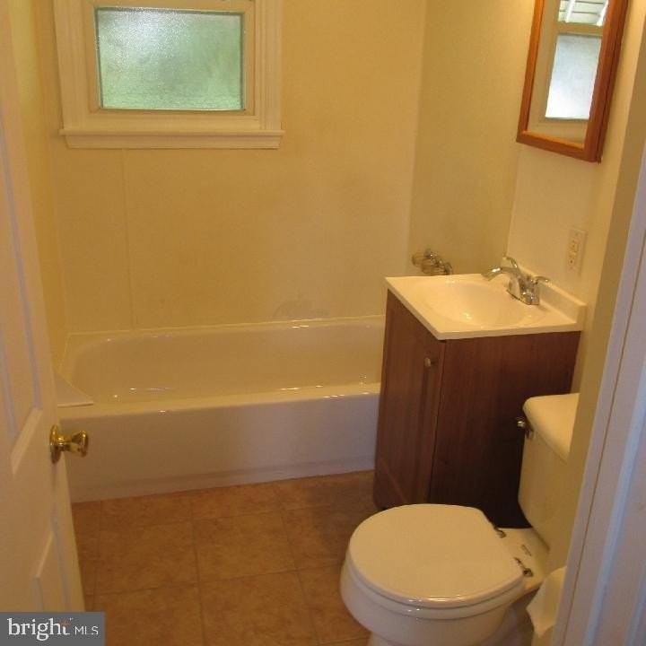 118 Weber St - Photo 6 of 7
