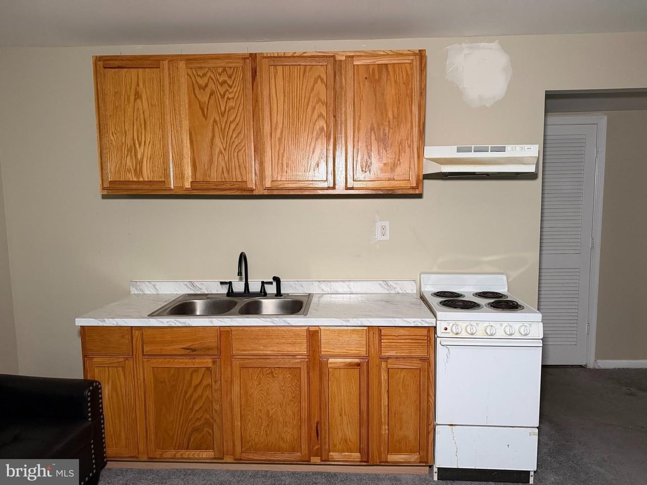 853 Faraway Ct - Photo 6 of 41
