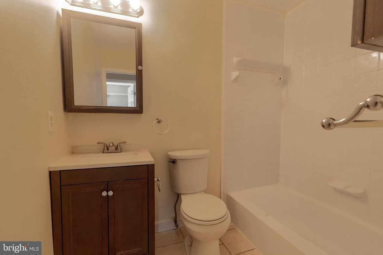 5201 Newton St #202 - Photo 4 of 11