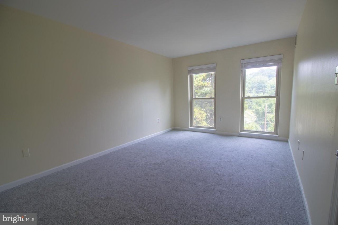 5201 Newton St #202 - Photo 6 of 11