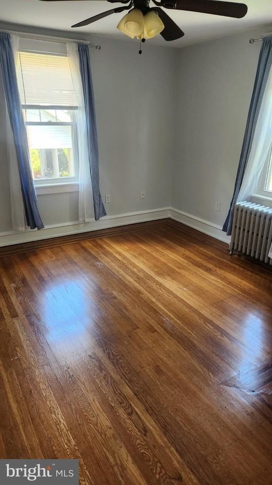 2114 Kenmore Ave - Photo 7 of 12