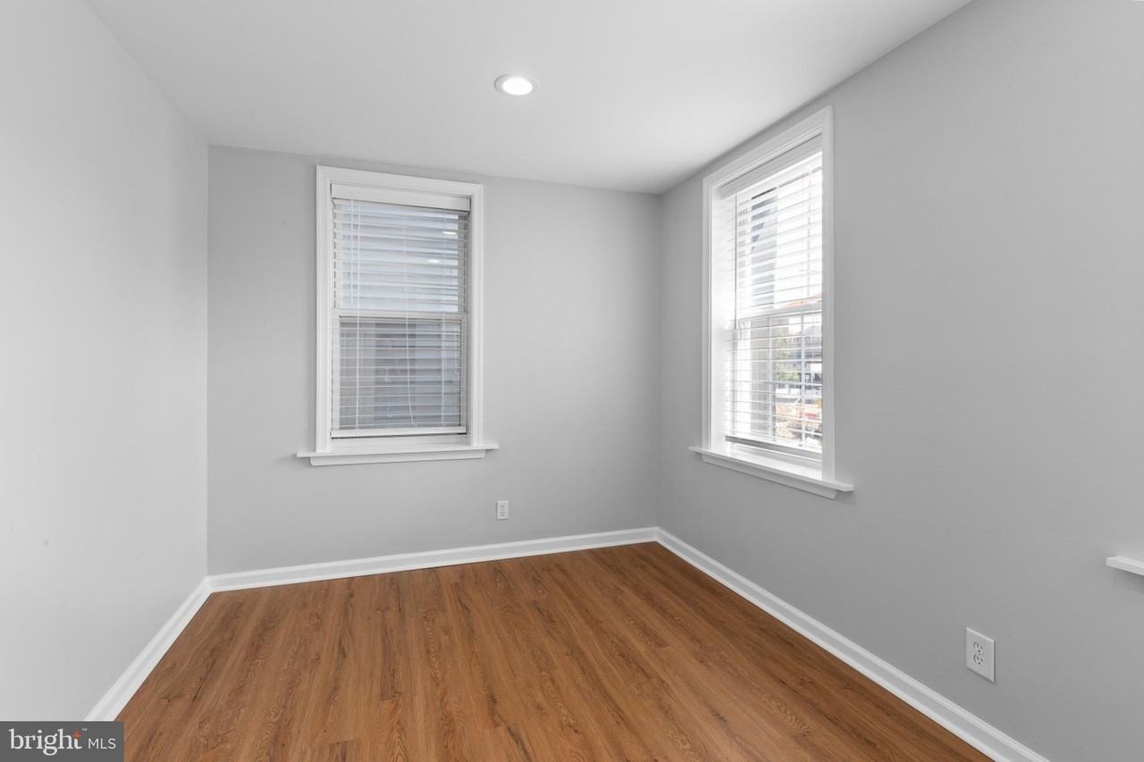 1428 N Hope St - Photo 7 of 17