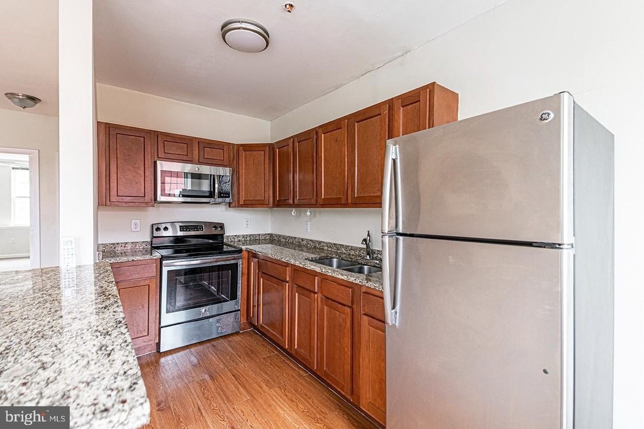 1501 W Allegheny Ave #413 - Photo 3 of 21