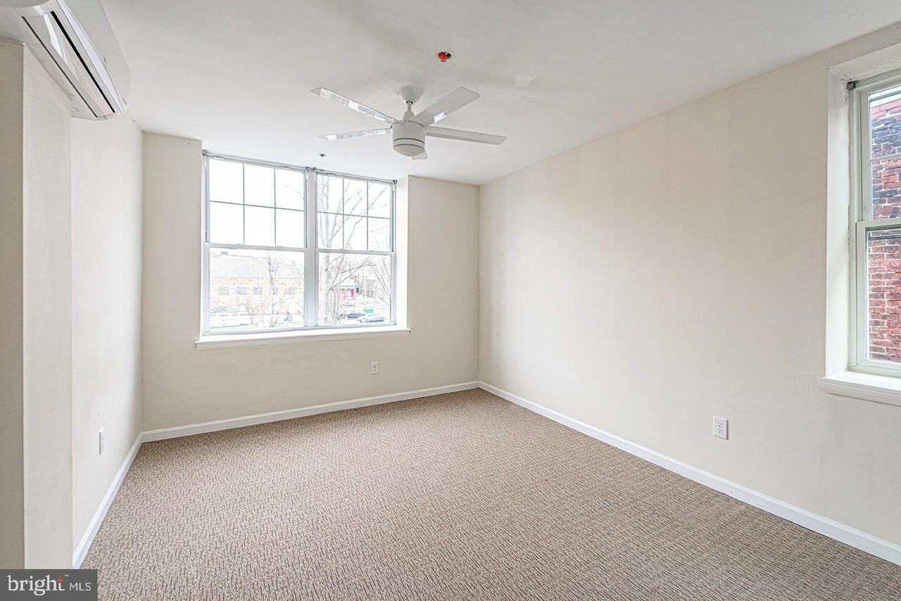 1501 W Allegheny Ave #413 - Photo 6 of 21