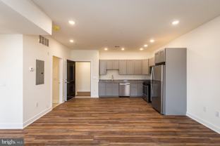 2411 Kensington Ave #209 - Photo 1 of 1