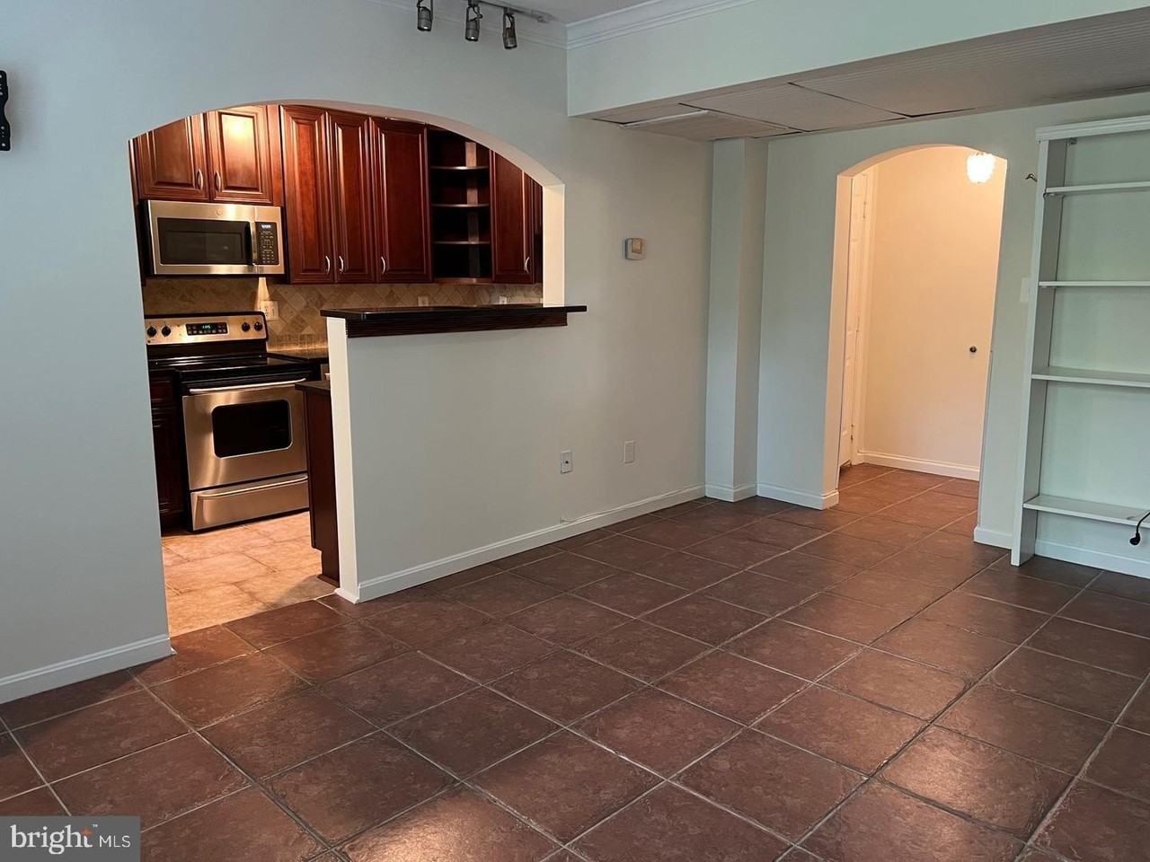 1741 N Troy St #8-422 - Photo 3 of 10