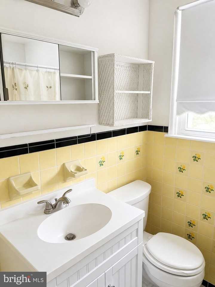 3530 Rectortown Rd - Photo 7 of 11