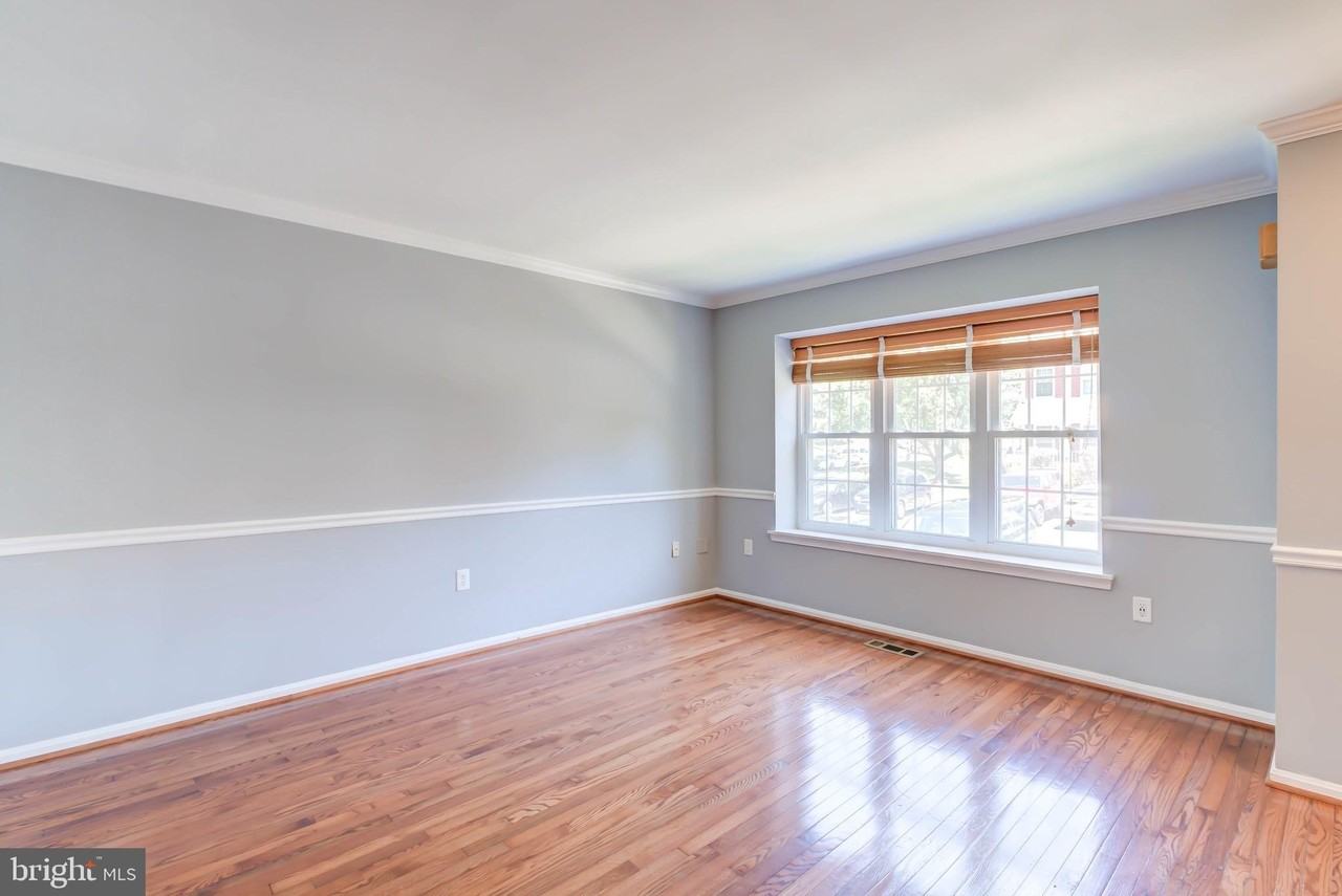 14536 Castleford Ct - Photo 5 of 39
