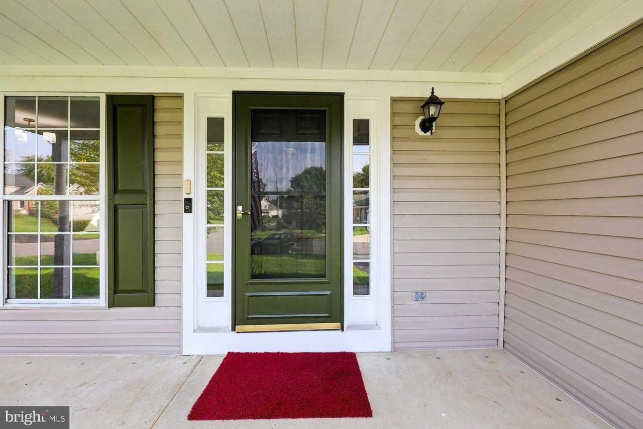 3504 Lacrosse Ct - Photo 3 of 50