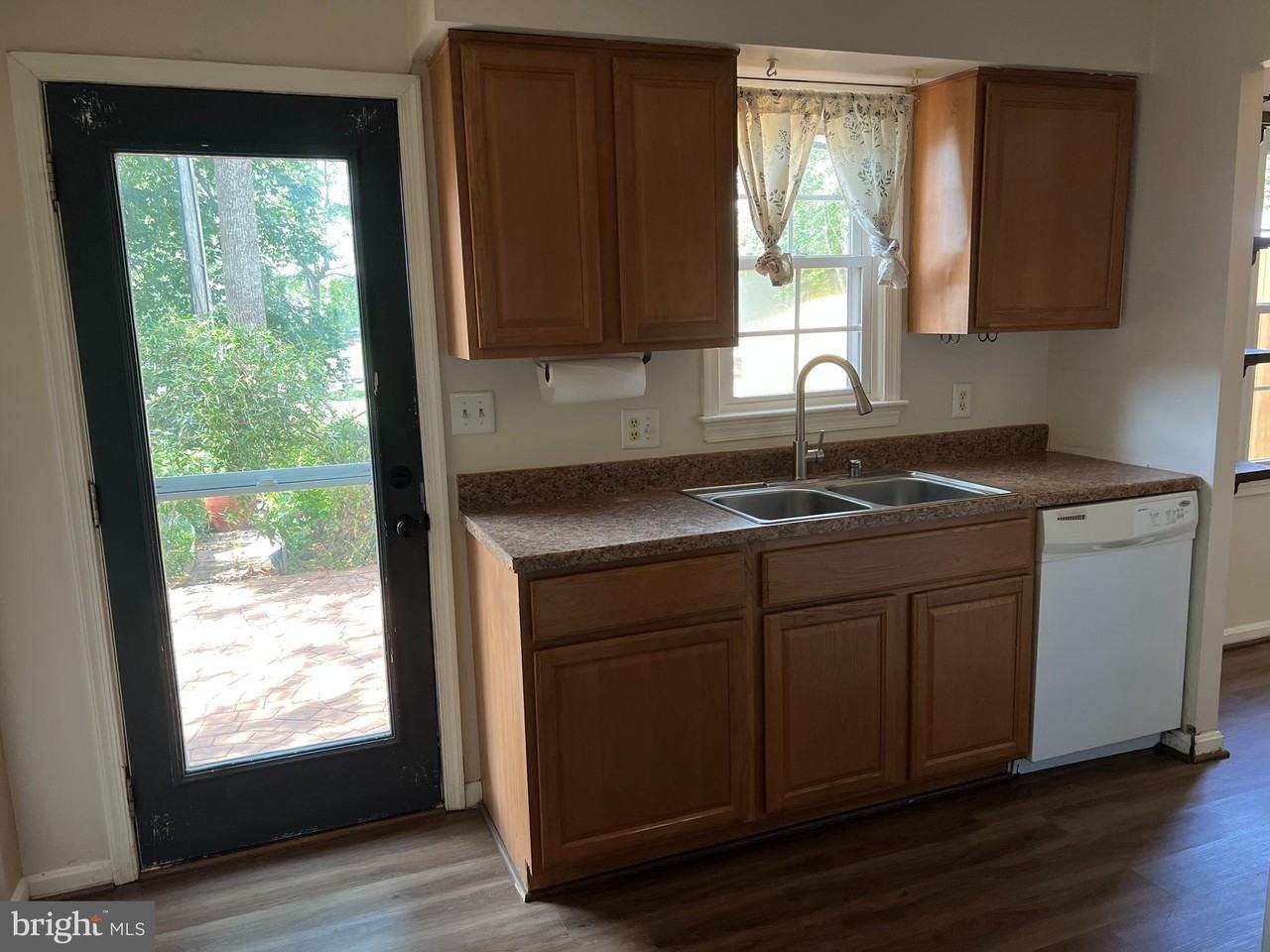 3 Birch Ln - Photo 7 of 19